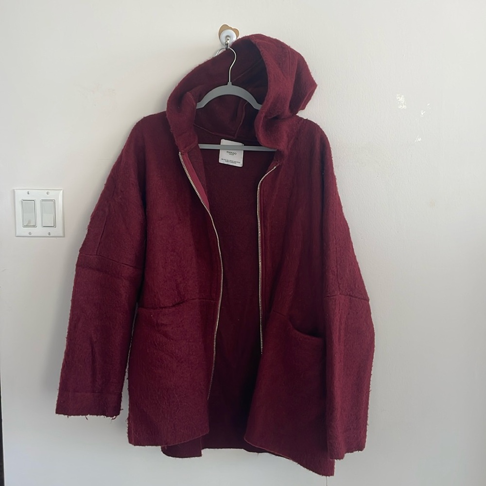 MOVING OUT SALE - BURGUNDY LIGHT COAT